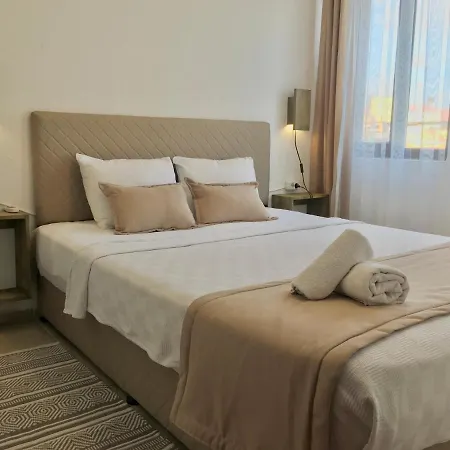 Amigo Apartahotel